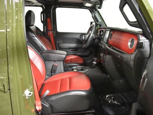 Used 2023 Jeep Wrangler Unlimited Rubicon 4xe AWD/4WD image 39