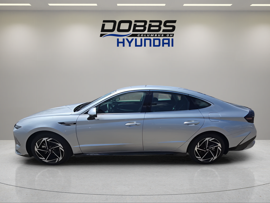 Used 2026 Hyundai Sonata SEL AWD/4WD image 2