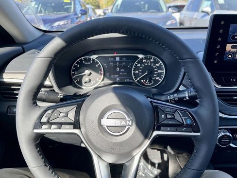Certified 2025 Nissan Altima 2.5 SL FWD image 20