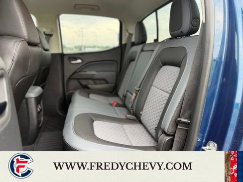 Used 2020 Chevrolet Colorado Z71 AWD/4WD image 26