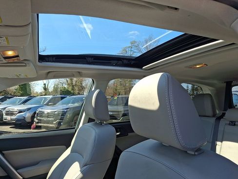 Used 2016 Subaru Forester 2.5i Limited image 14