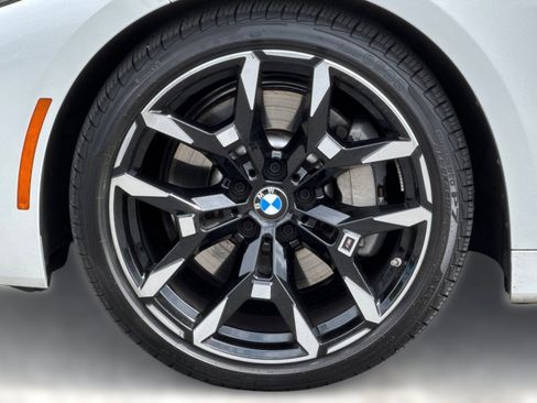 Used 2025 BMW 430i Coupe w/ M Sport Package RWD image 11