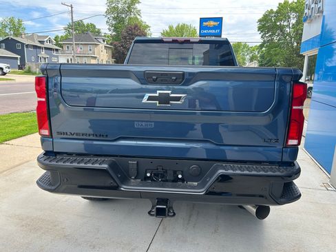 New 2026 Chevrolet Silverado 3500 LTZ w/ LTZ Plus Package AWD/4WD image 6