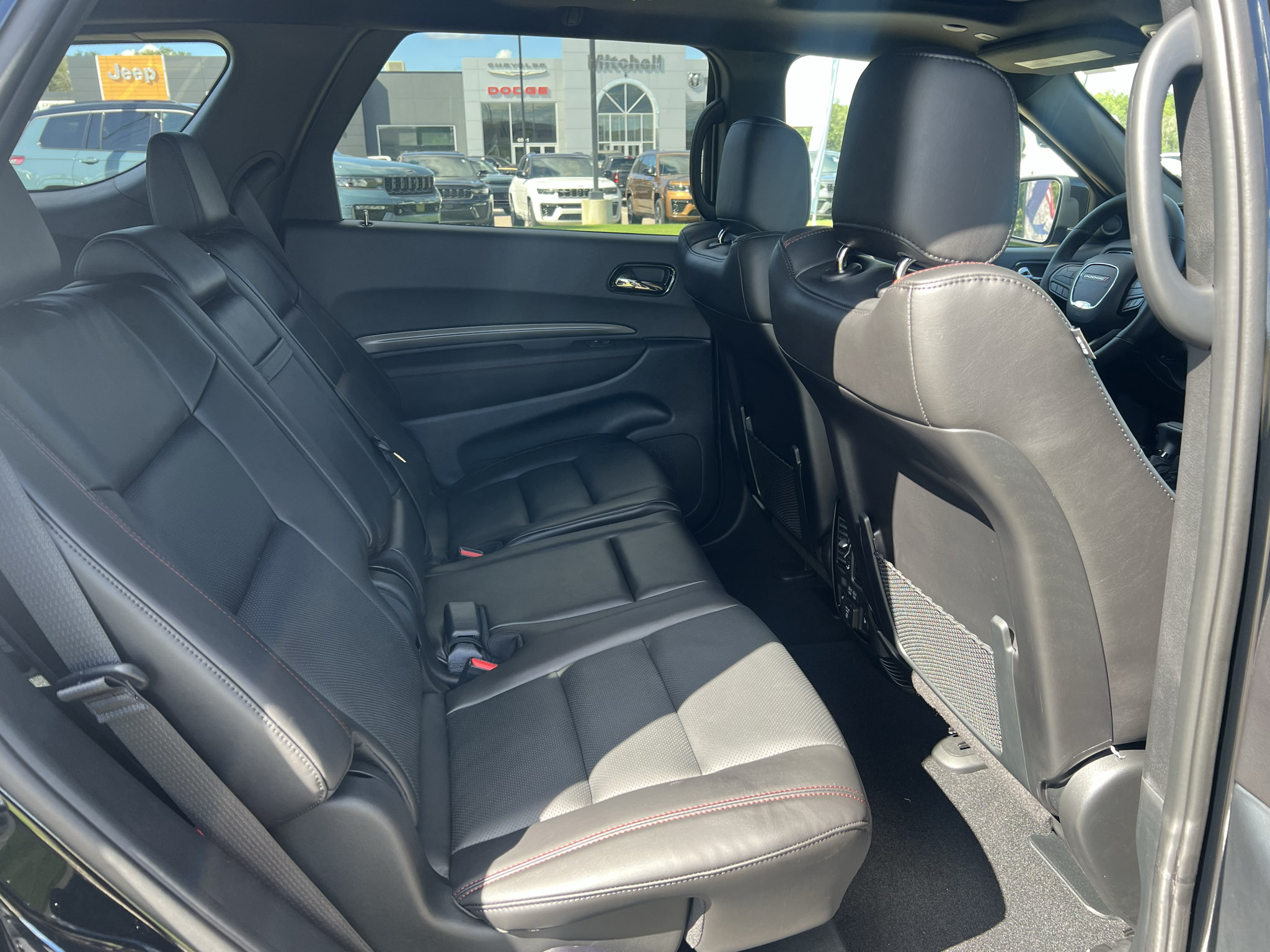 New 2027 Dodge Durango R/T w/ Blacktop Package AWD/4WD image 12