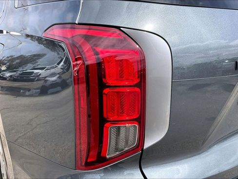 Used 2025 Hyundai Palisade SEL FWD image 20