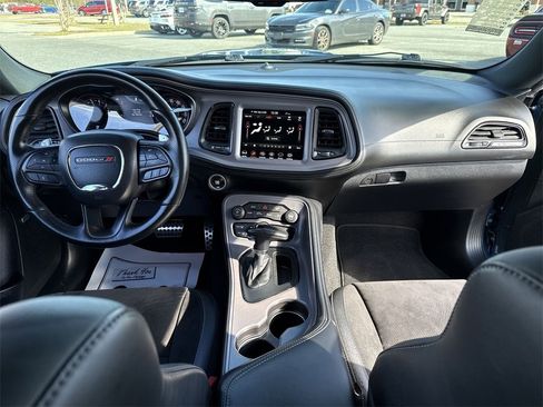 Used 2023 Dodge Challenger GT w/ Plus Package image 21