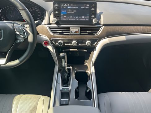 Used 2019 Honda Accord EX-L image 23