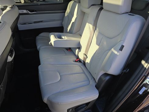 Used 2024 Hyundai Palisade SEL image 36