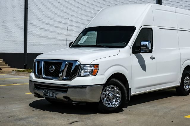 Used 2017 Nissan NV 3500 SL w/ Technology Package RWD image 6