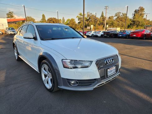 Used 2014 Audi A4 Premium w/ Lighting Package image 7