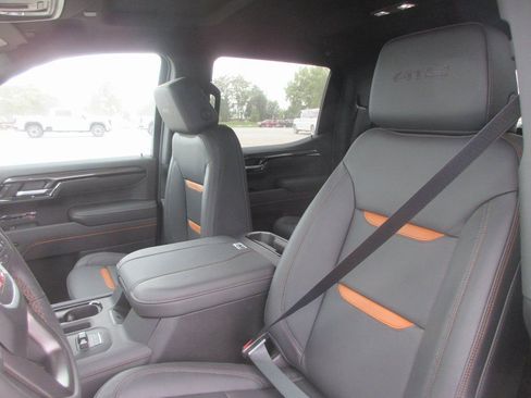 New 2026 GMC Sierra 1500 AT4 w/ AT4 Premium Package image 14