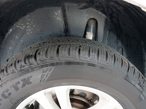 Used 2015 Chevrolet Equinox LS FWD image 30