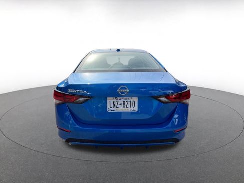 Used 2025 Nissan Sentra SV image 6