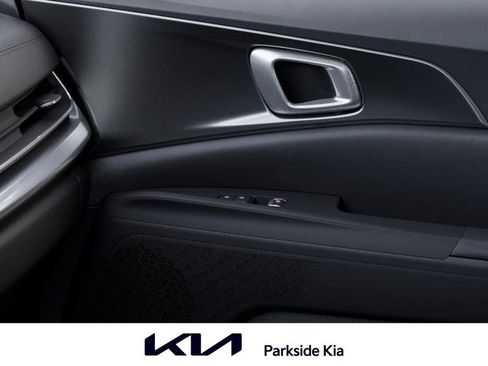 New 2026 Kia Carnival SX w/ SX Dark Edition Package FWD image 25