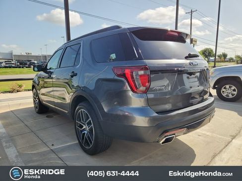 Used 2016 Ford Explorer Sport AWD/4WD image 3