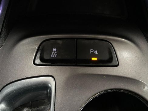 Used 2021 Chevrolet Malibu LT image 24