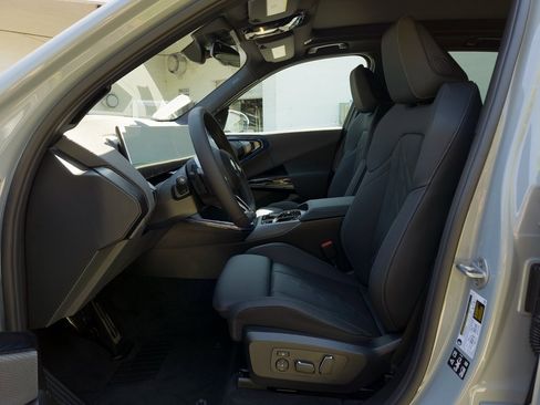 New 2026 BMW X3 xDrive30 w/ Premium Package image 10