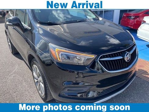 Used 2018 Buick Encore Preferred image 1