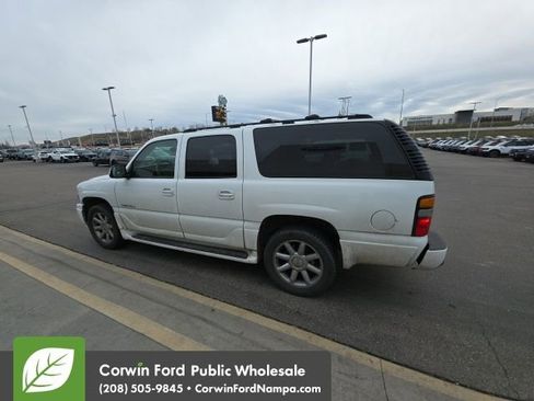 Used 2005 GMC Yukon XL Denali image 18