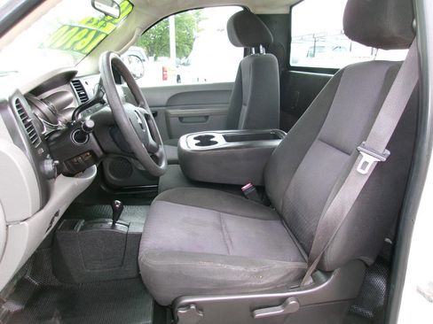 Used 2010 Chevrolet Silverado 2500 W/T AWD/4WD image 11