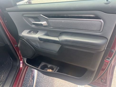 Used 2019 RAM 1500 Big Horn RWD image 6