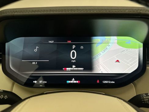 Used 2023 Land Rover Range Rover SE image 31