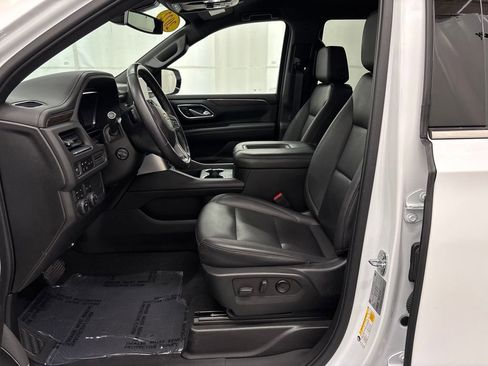 Certified 2022 Chevrolet Tahoe LT w/ Luxury Package image 9