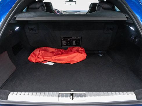 Certified 2026 Ferrari Purosangue AWD/4WD image 33