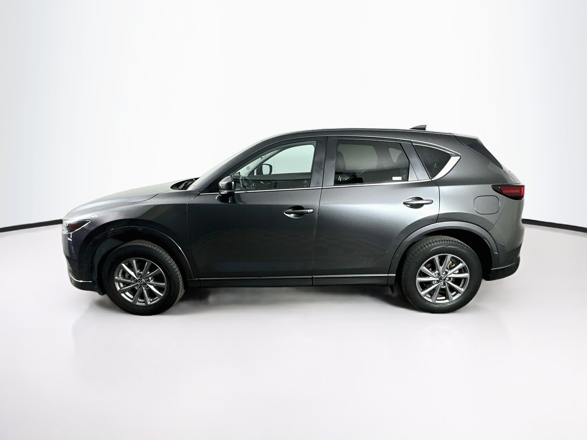 Used 2025 MAZDA CX-5 AWD 2.5 S w/ Select Package image 4