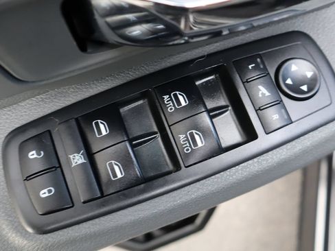 Used 2019 RAM 1500 Big Horn AWD/4WD image 27