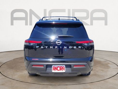Used 2025 Nissan Pathfinder SV w/ Cargo Package FWD image 9