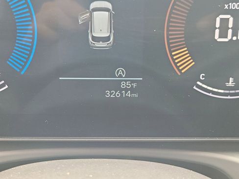 Used 2025 Hyundai Tucson SEL FWD image 30