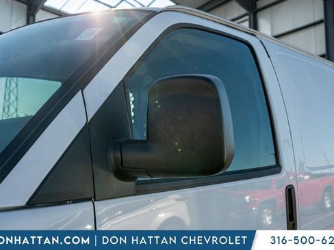 Used 2024 GMC Savana 2500 w/ Driver Convenience Package image 30