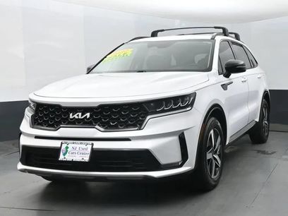 Used 2022 Kia Sorento S