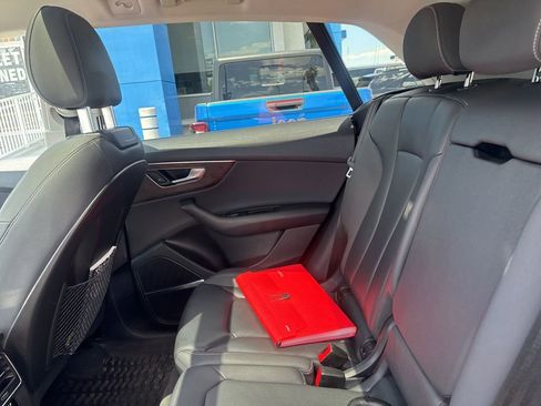 Used 2019 Audi Q8 Premium Plus w/ Premium Plus image 15