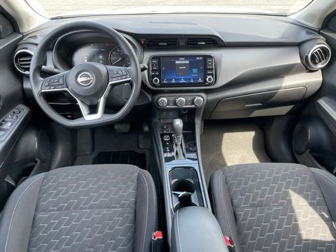 Certified 2023 Nissan Kicks SV FWD image 11