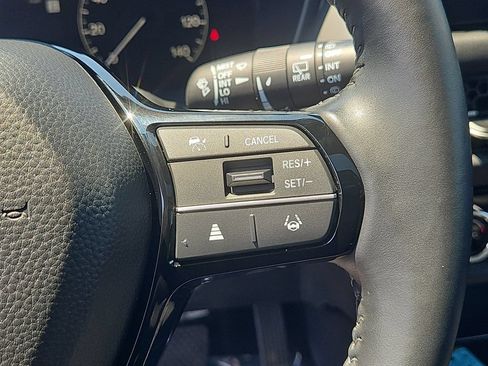 Used 2025 Honda HR-V EX-L image 21