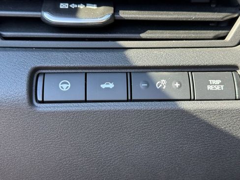 Used 2023 Nissan Altima 2.5 SL image 23