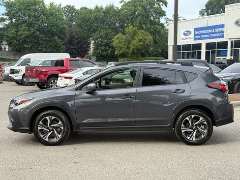 Used 2024 Subaru Crosstrek 2.0i Premium AWD/4WD image 5