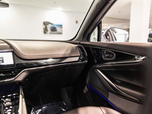 New 2026 Aston Martin DBX 707 image 41