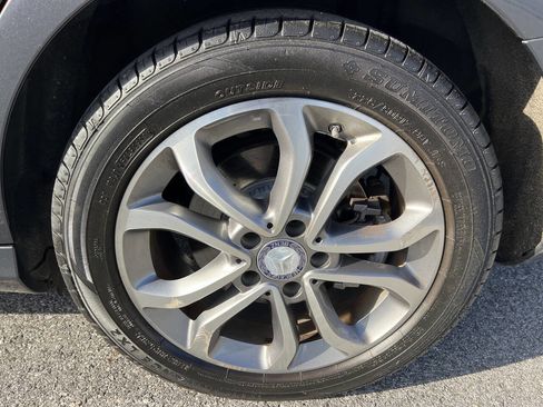 Used 2016 Mercedes-Benz C 300 4MATIC Sedan image 16