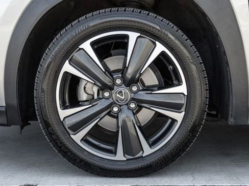 Used 2019 Lexus UX 200 w/ Accessory Package FWD image 13