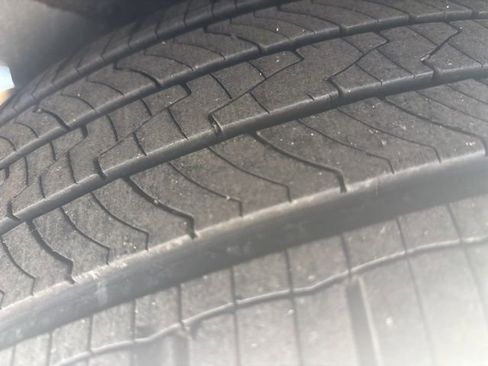 Used 2021 Subaru Ascent Limited w/ Technology Package image 13