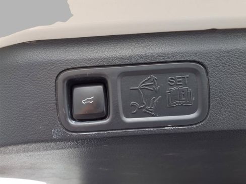 Used 2023 Ford Expedition Max Limited AWD/4WD image 27