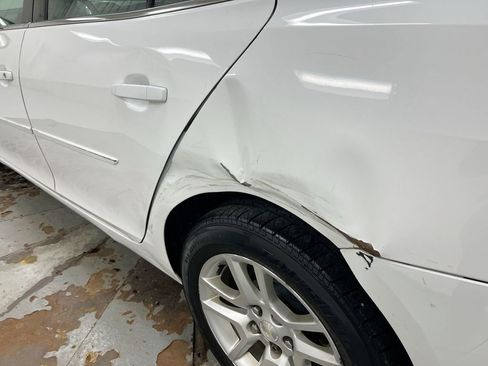 Used 2014 Chevrolet Malibu LT w/ Power Convenience Package image 29