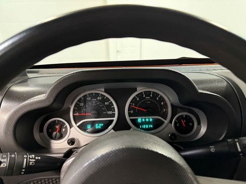 Used 2010 Jeep Wrangler Unlimited Sport image 75