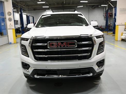 New 2026 GMC Yukon XL Elevation w/ Elevation Premium Package image 2