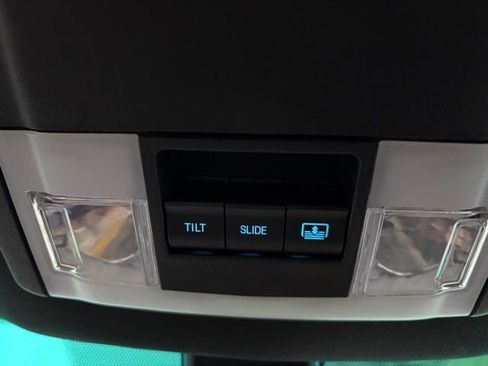 Used 2017 Ford Explorer Limited w/ Equipment Group 301A image 30