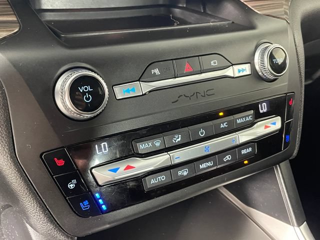 Used 2020 Ford Explorer Limited AWD/4WD image 10