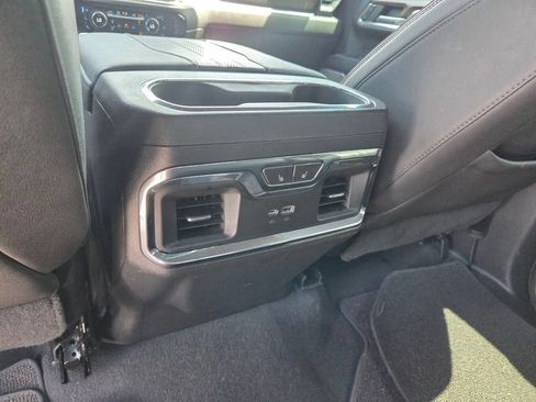 Used 2024 Chevrolet Silverado 1500 High Country w/ Max Trailering Package AWD/4WD image 9